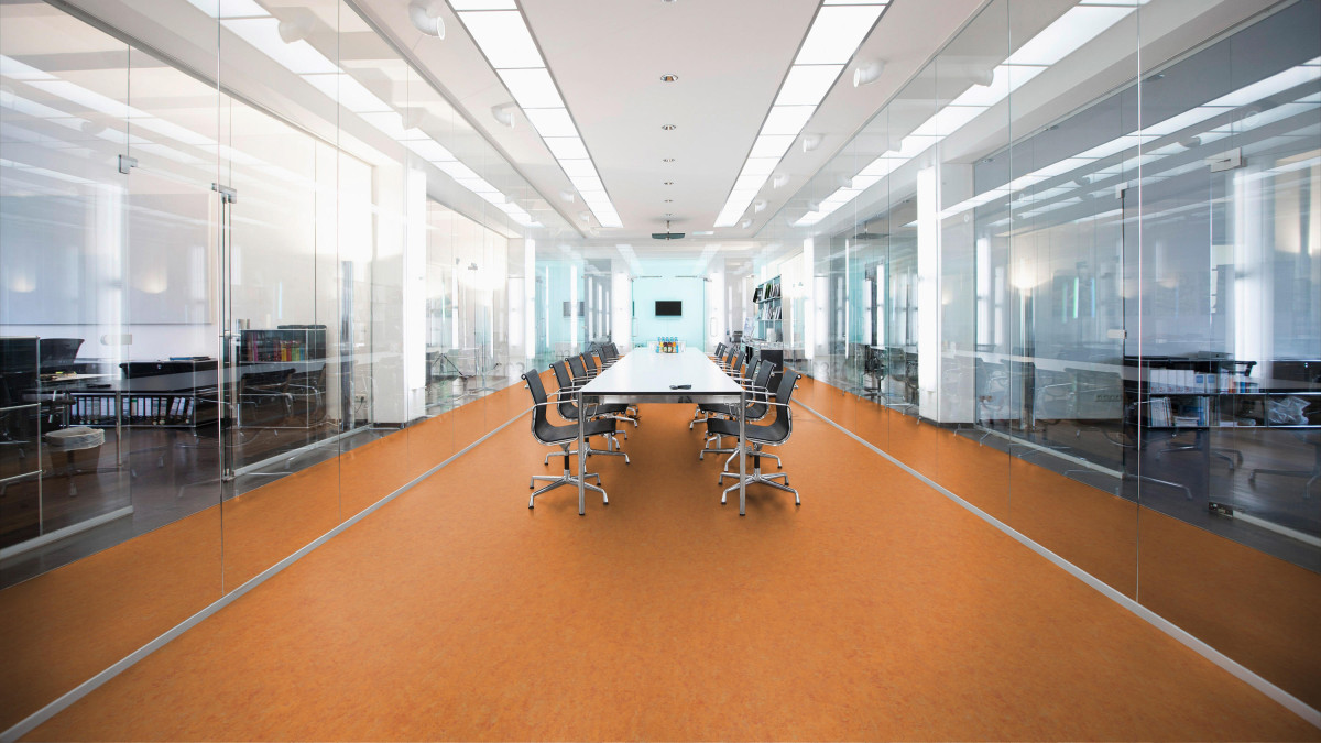 Kolekce Veneto xf²™ (2.5 mm) / Dekor AMBER 636